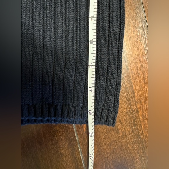 NWOT Cotton-blend short-sleeve turtleneck sweater black color - Picture 6 of 6